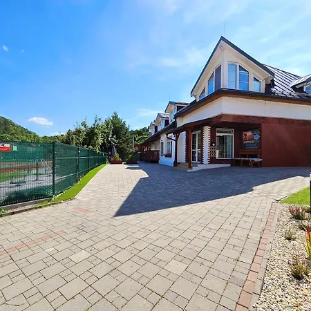 Pensjonat Podlavice *